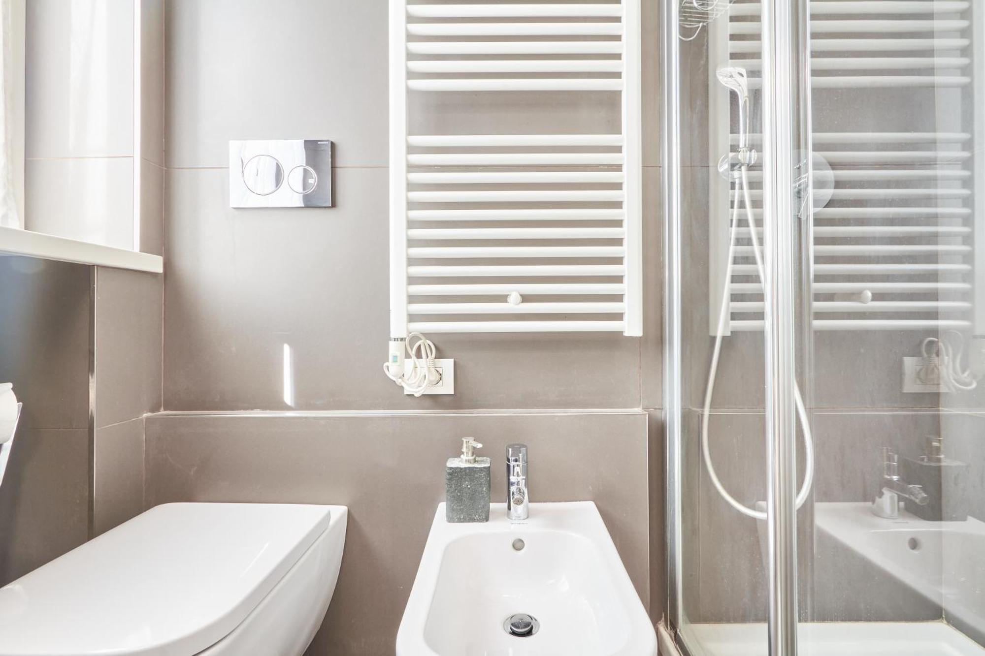Easylife - Moderno E Climatizzato In Cadorna Fn Apartment Milan Bagian luar foto